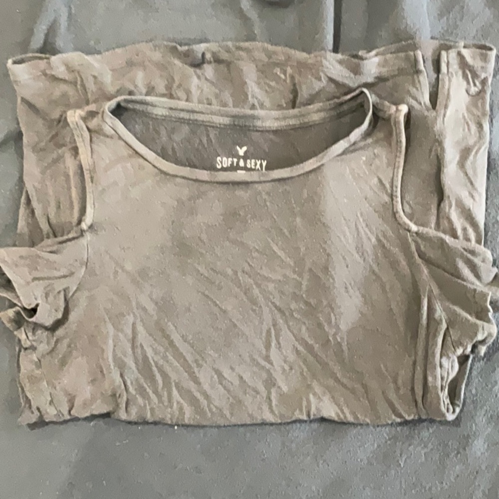 American Eagle Outfitters Tan Cut Out Short Sleeve Tee